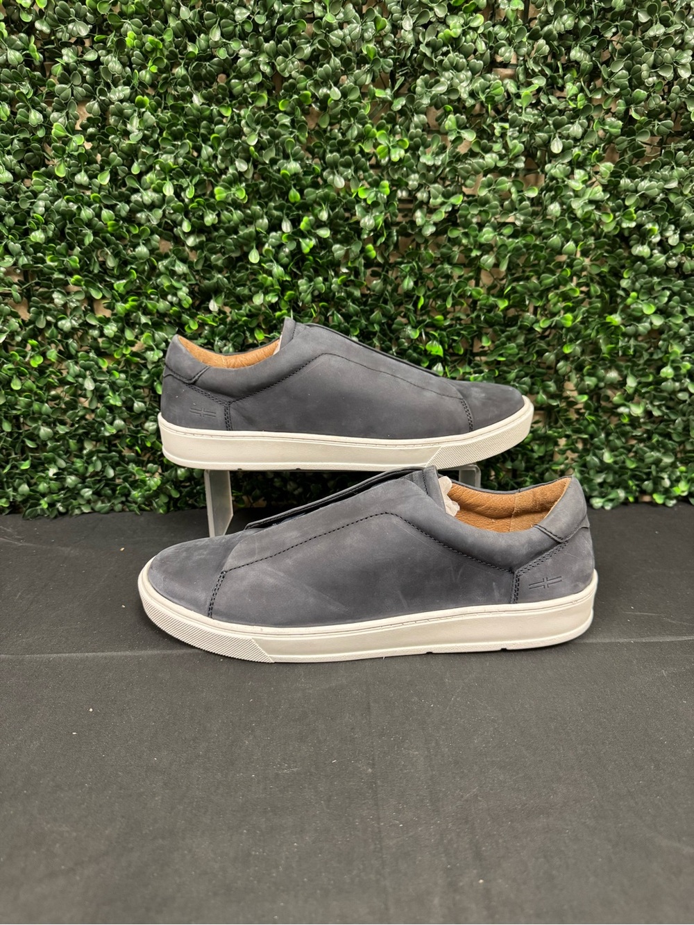 Liverpool Razor Sneaker - M10